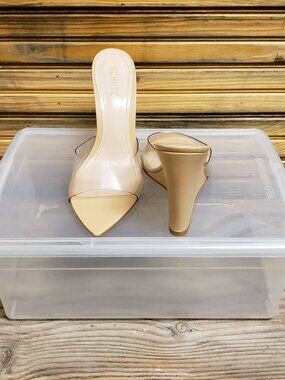 SCHUTZ Lucimara Tan Clear Vinyl Wedge Sandals Pointed Toe Mules NWOB Size 9.5